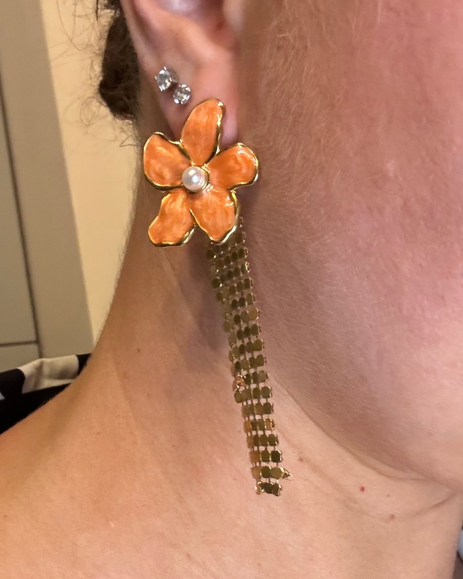 Fleur orange les precieuses