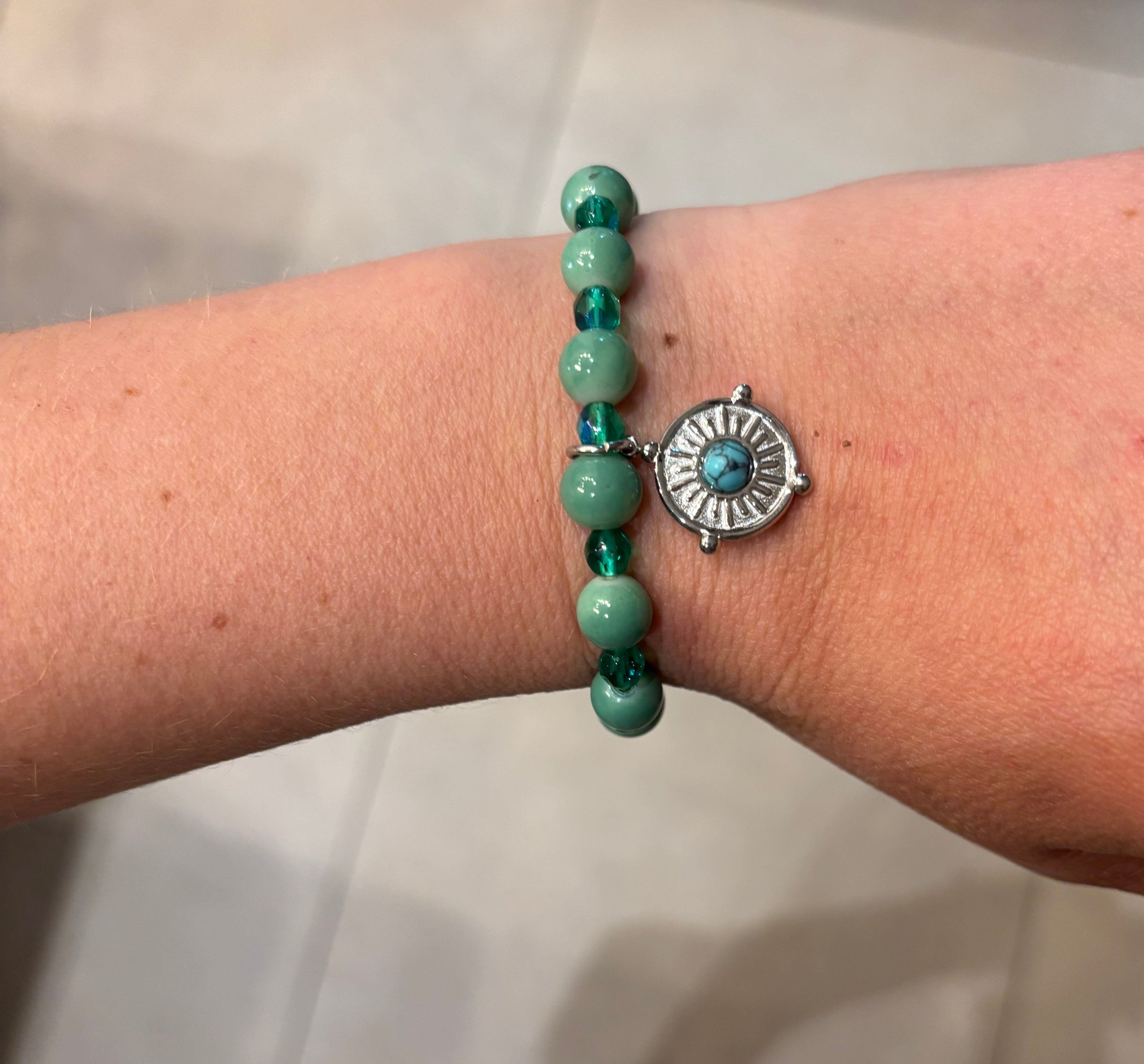 Shany les precieuses