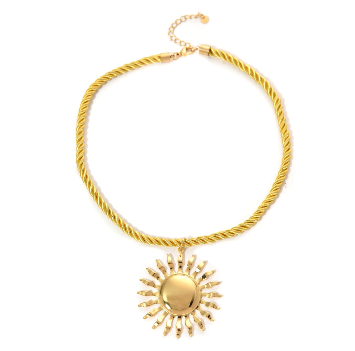 Soleil les precieuses