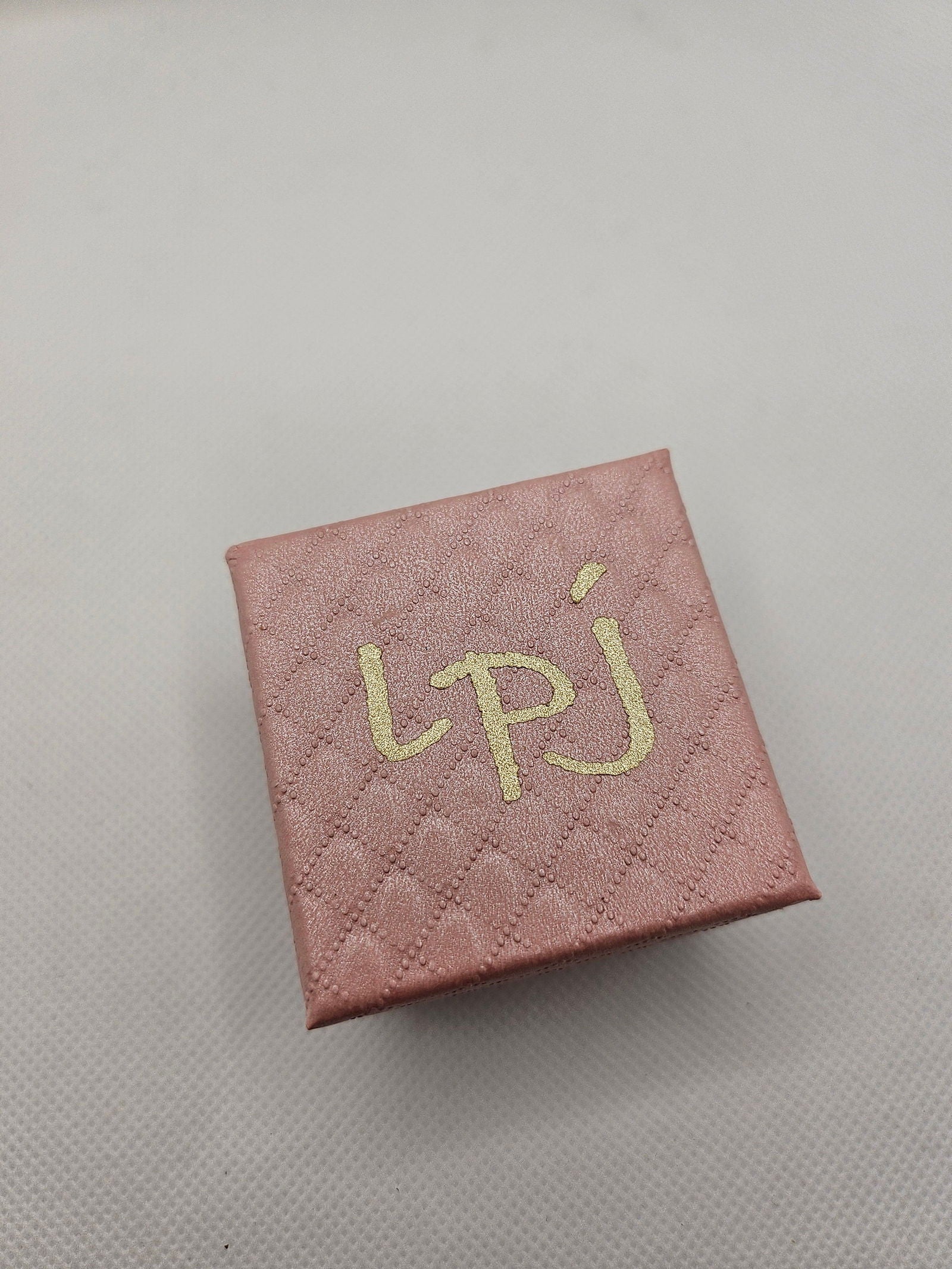 Ecrin - les precieuses