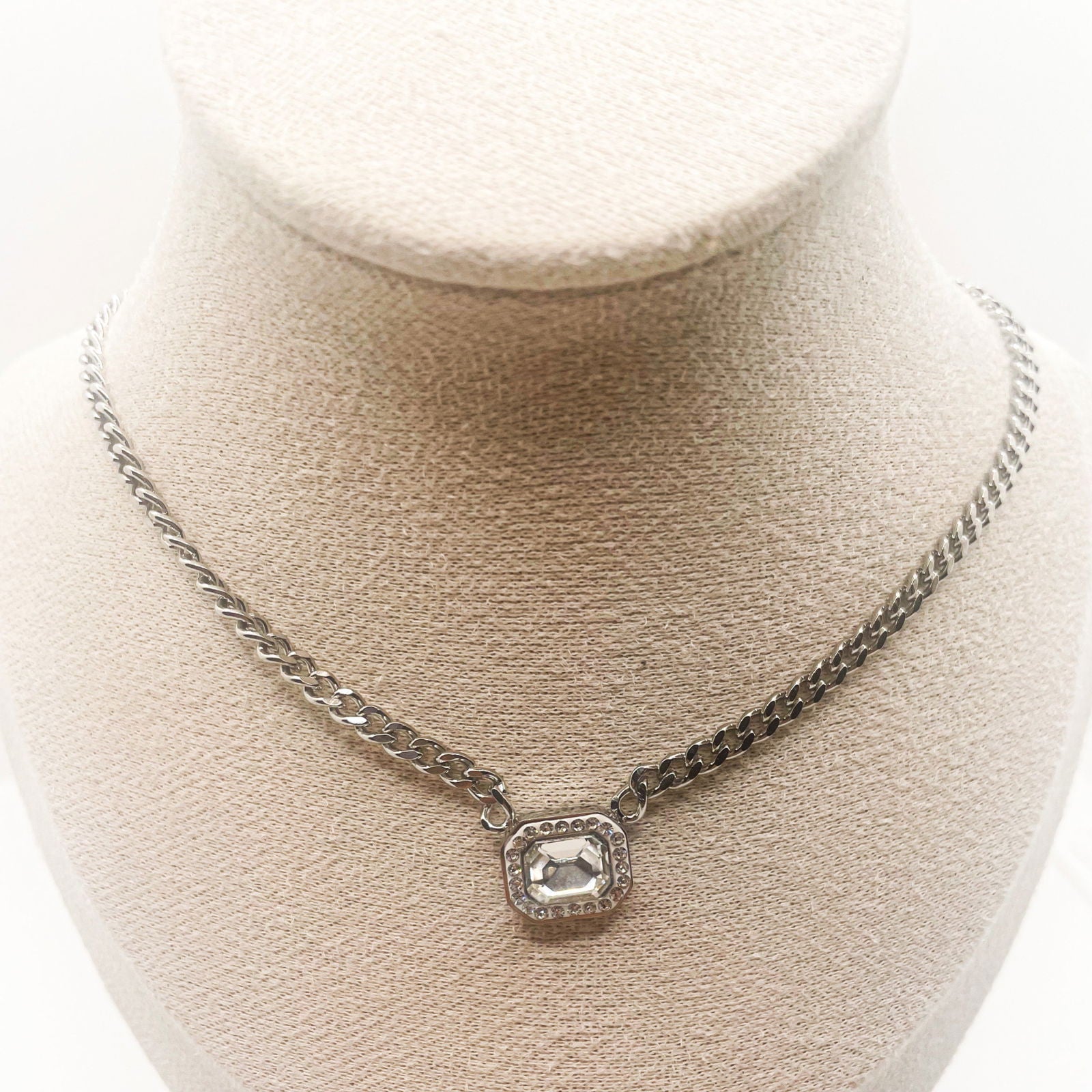 Eleana - les precieuses