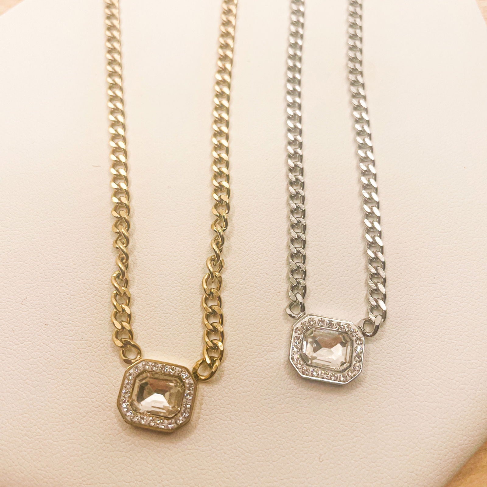 Eleana - les precieuses