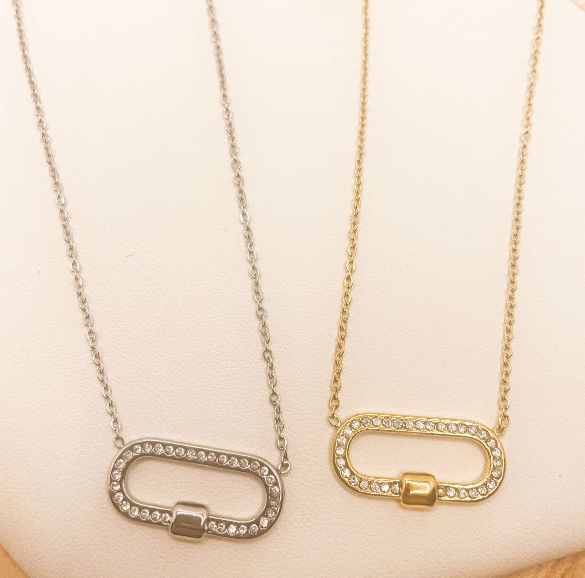 Eva - les precieuses