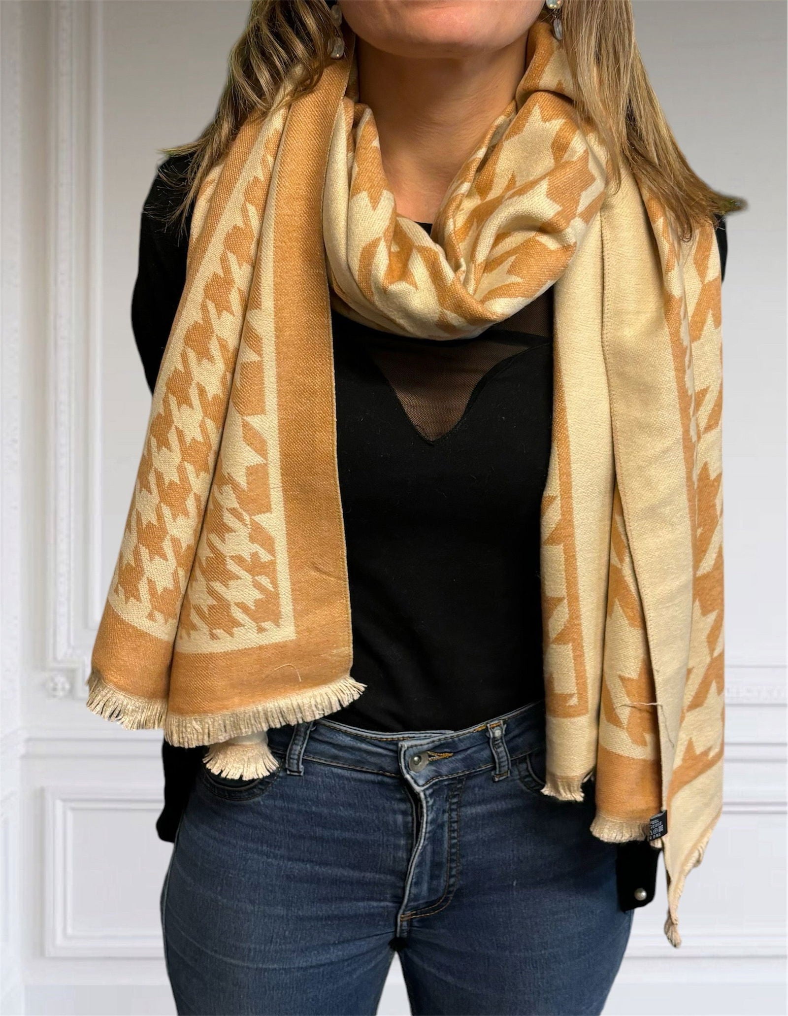 Foulard à motif champagne - les precieuses