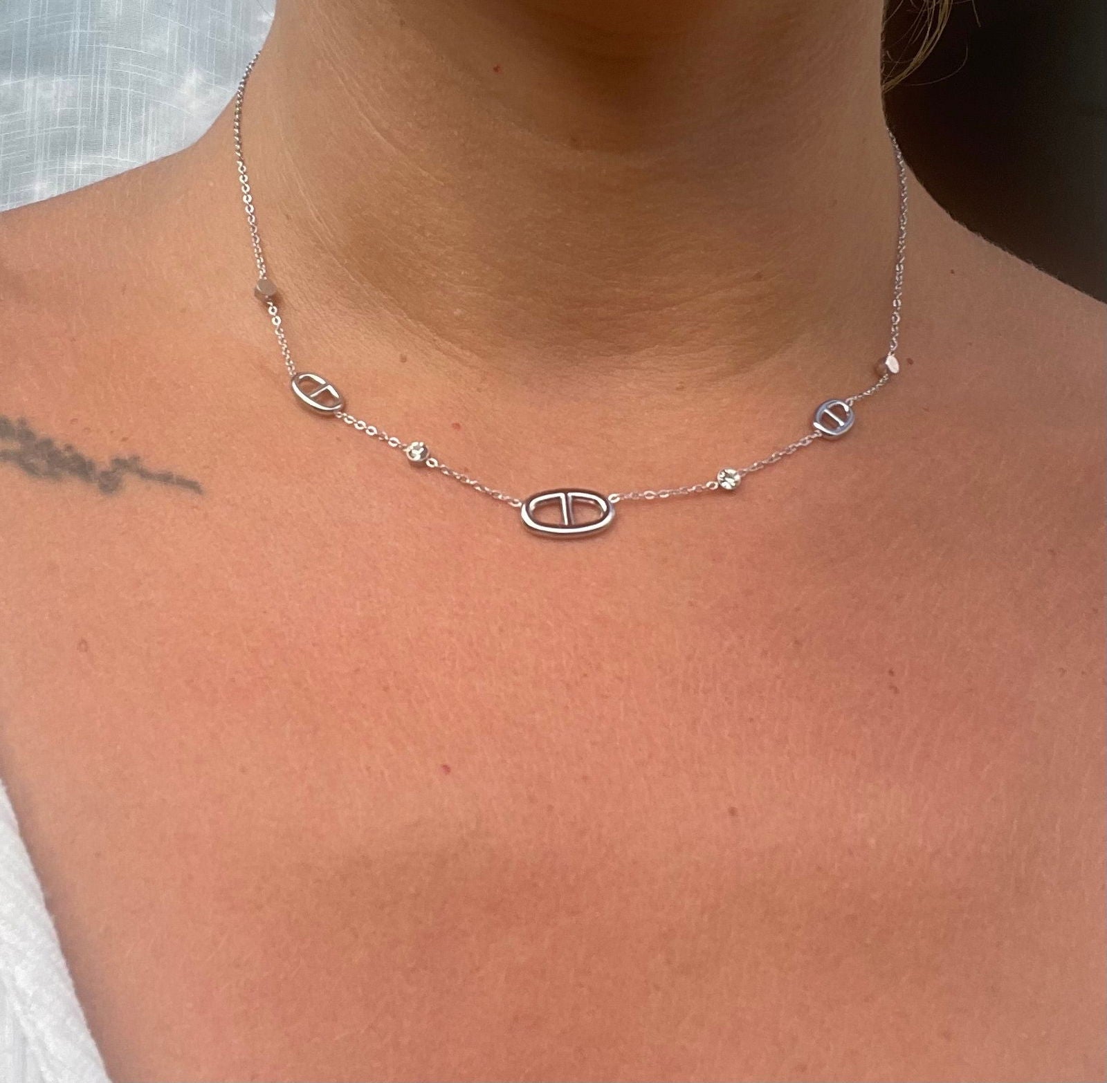 Hilona - les precieuses