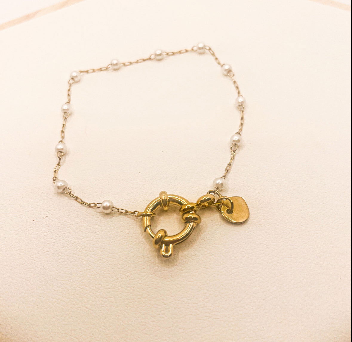 Perle - les precieuses