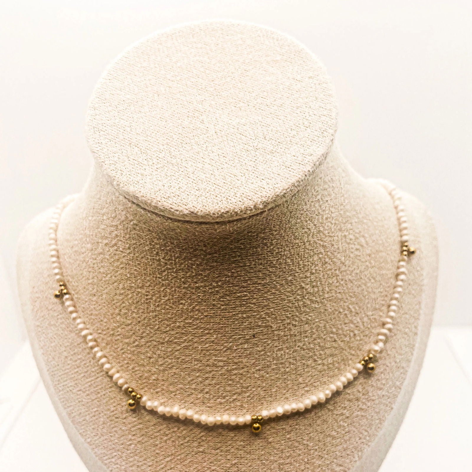 Perle et doré - les precieuses