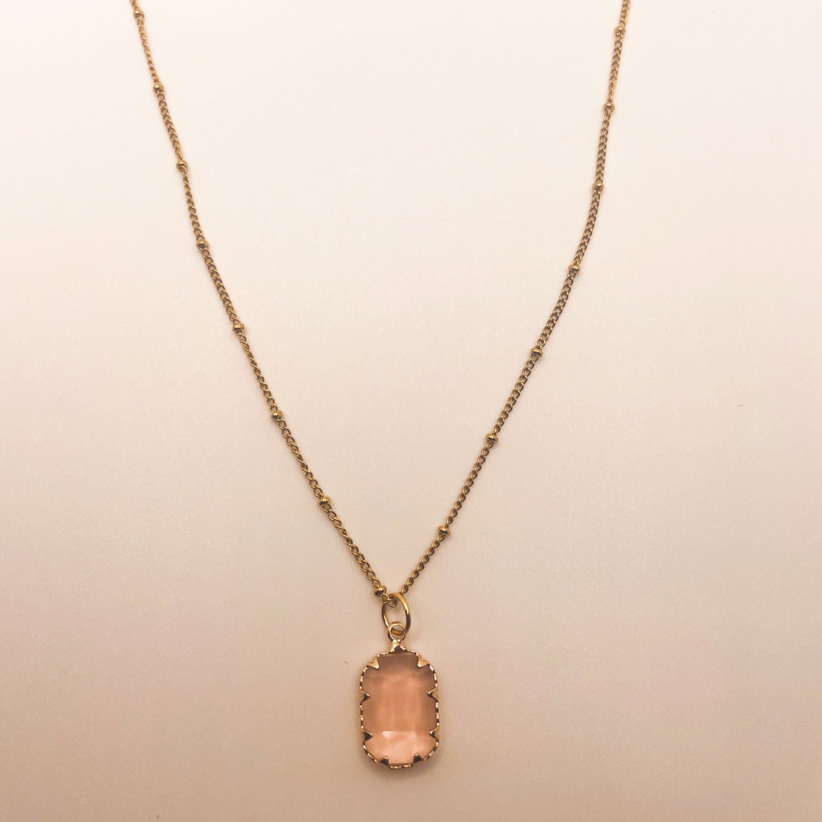 Saphir Rose - les precieuses