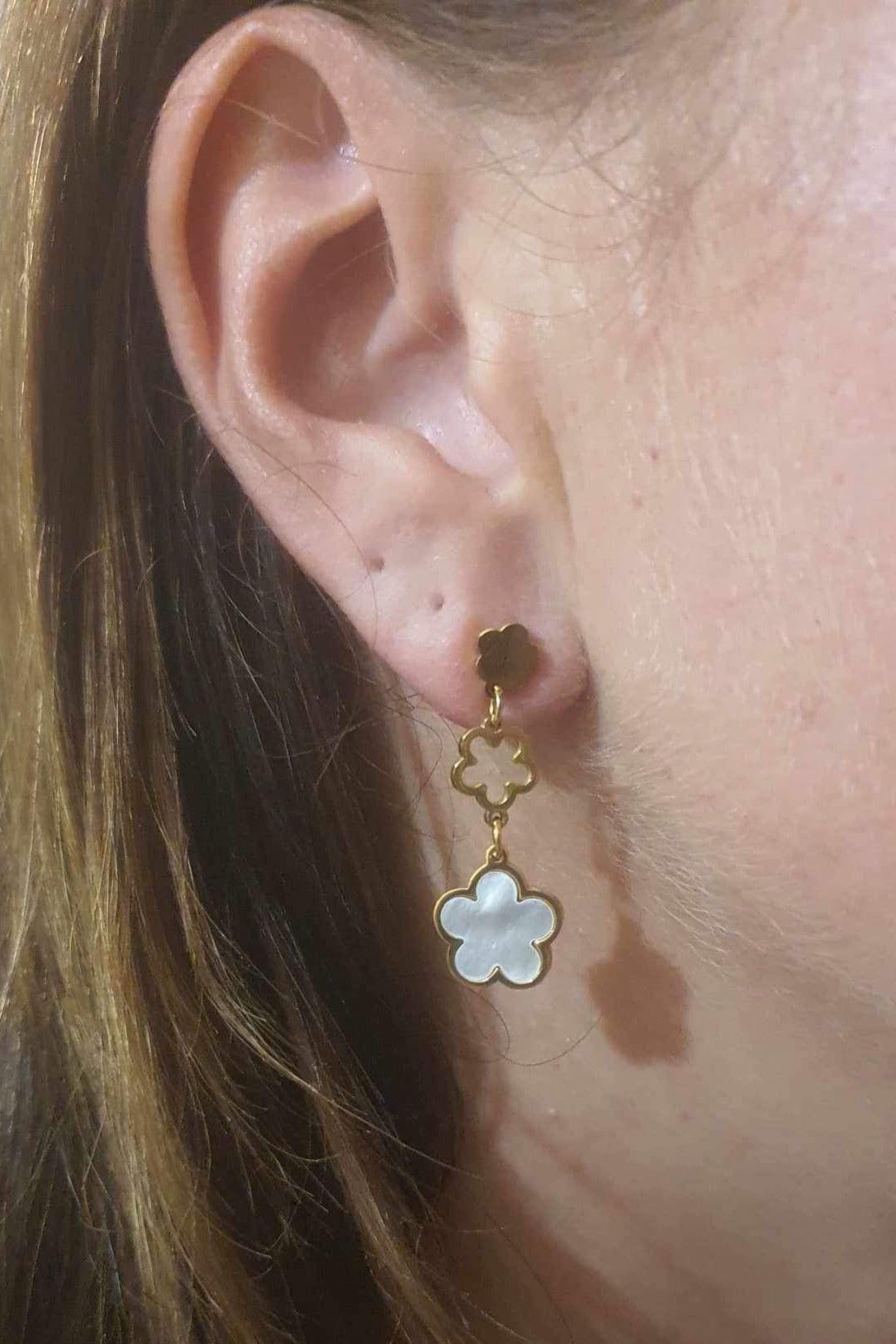 Thea - les precieuses