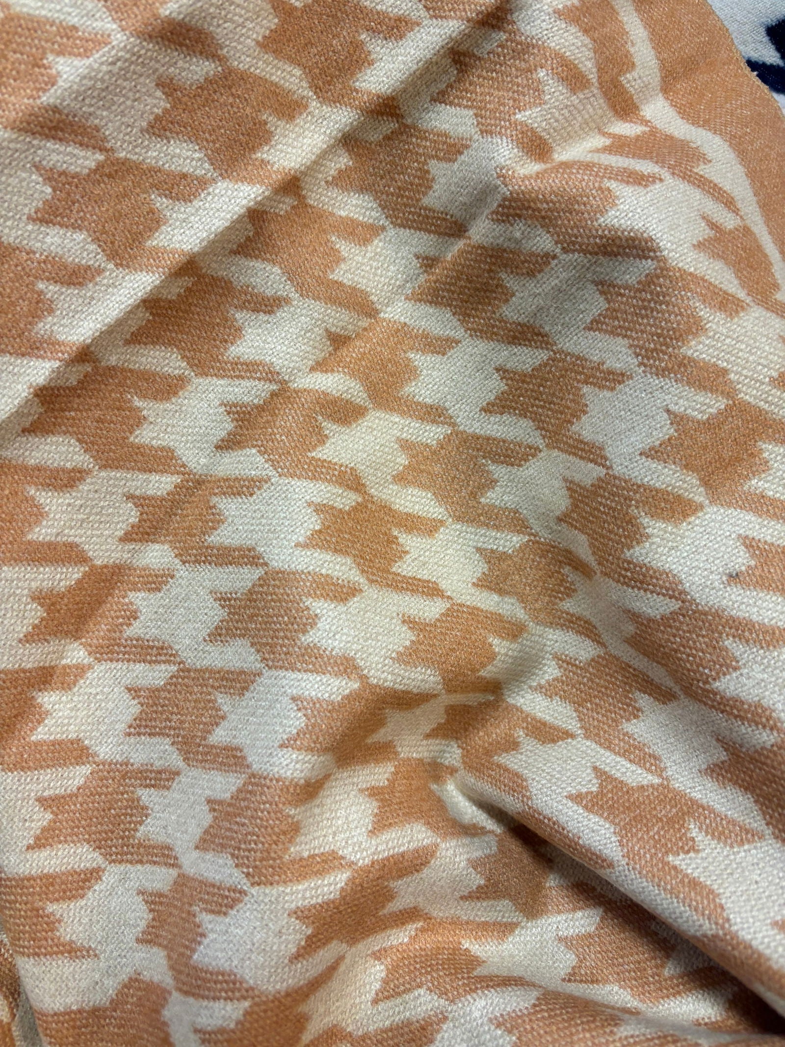 Foulard à motif champagne - les precieuses